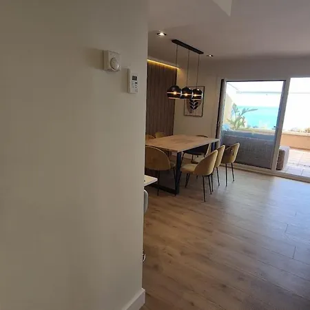 Espectacular Duplex En Primera Linea De Mar Altea