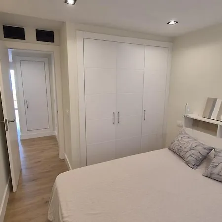 Espectacular Duplex En Primera Linea De Mar شقة *