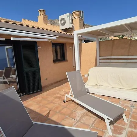 Espectacular Duplex En Primera Linea De Mar *